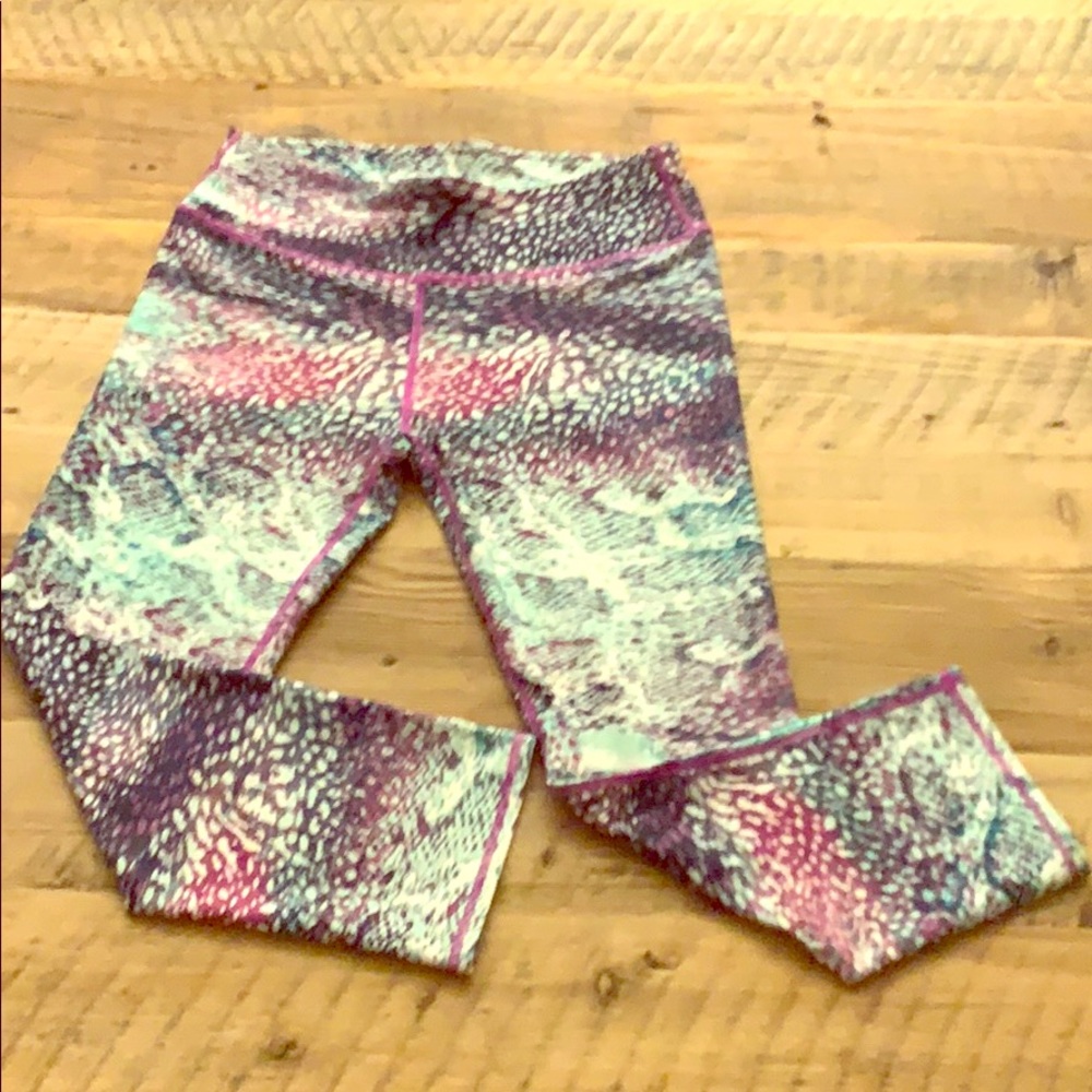 Fabletics Printed Crop Tights